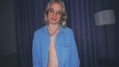 AlyceBurkert from United Kingdom