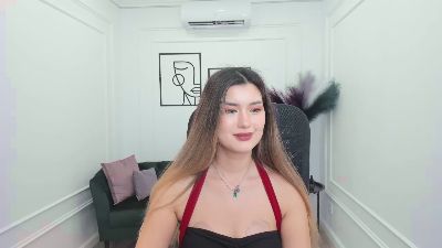 AnneTLi from Serbia