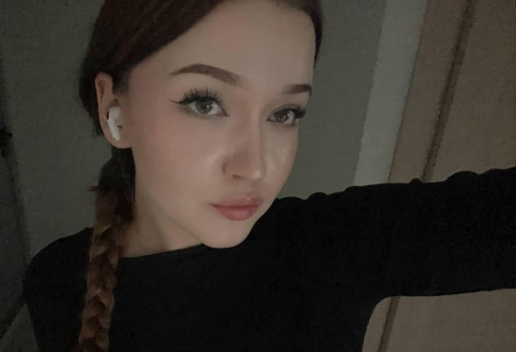 JanelleOtsman from France
