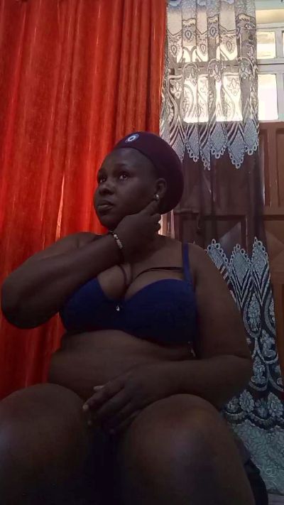 Sexypretty44 from Kenya