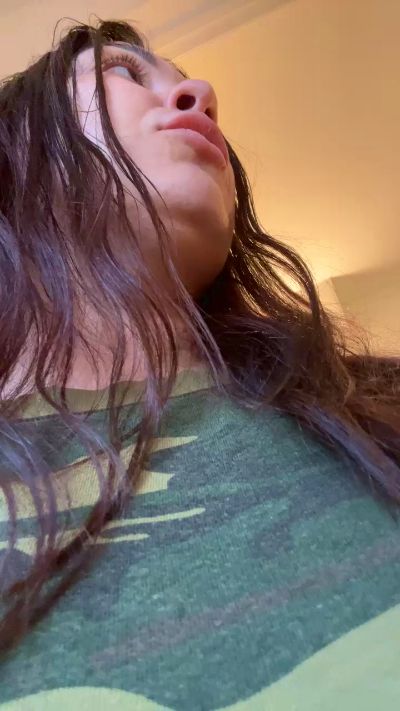 ViCKYLUST777 from United States