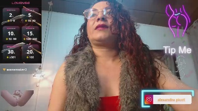Zamy_xx from Colombia