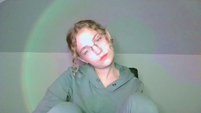 crazy_c_urly from United Kingdom