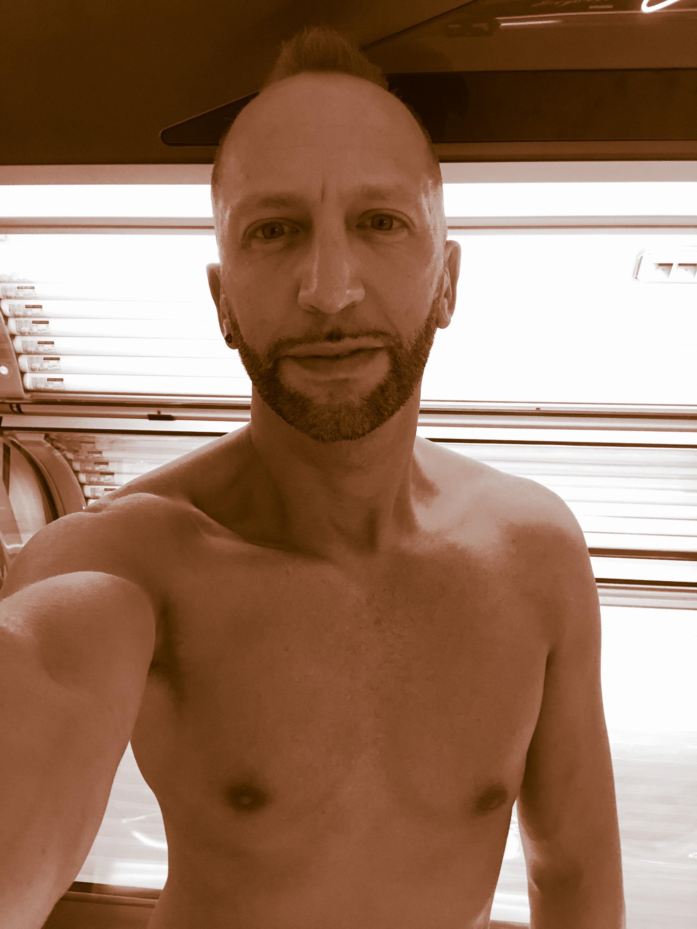 danieldb_hot from Italy