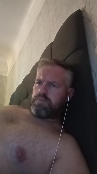 jonnyx5 from United Kingdom