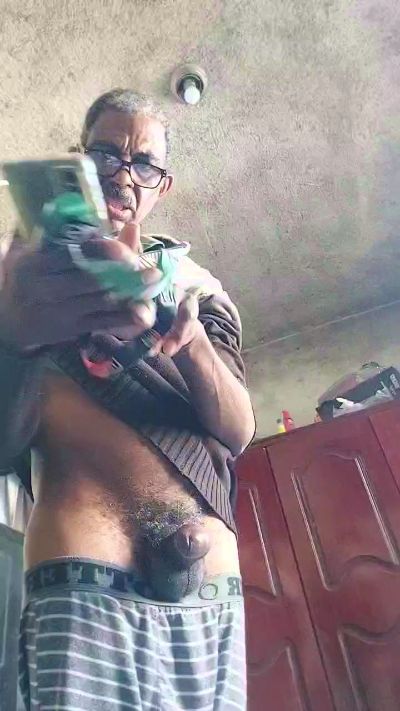 luiz2411 from Brazil