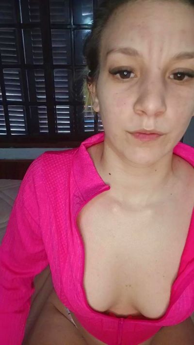 nicolee_21 from Argentina