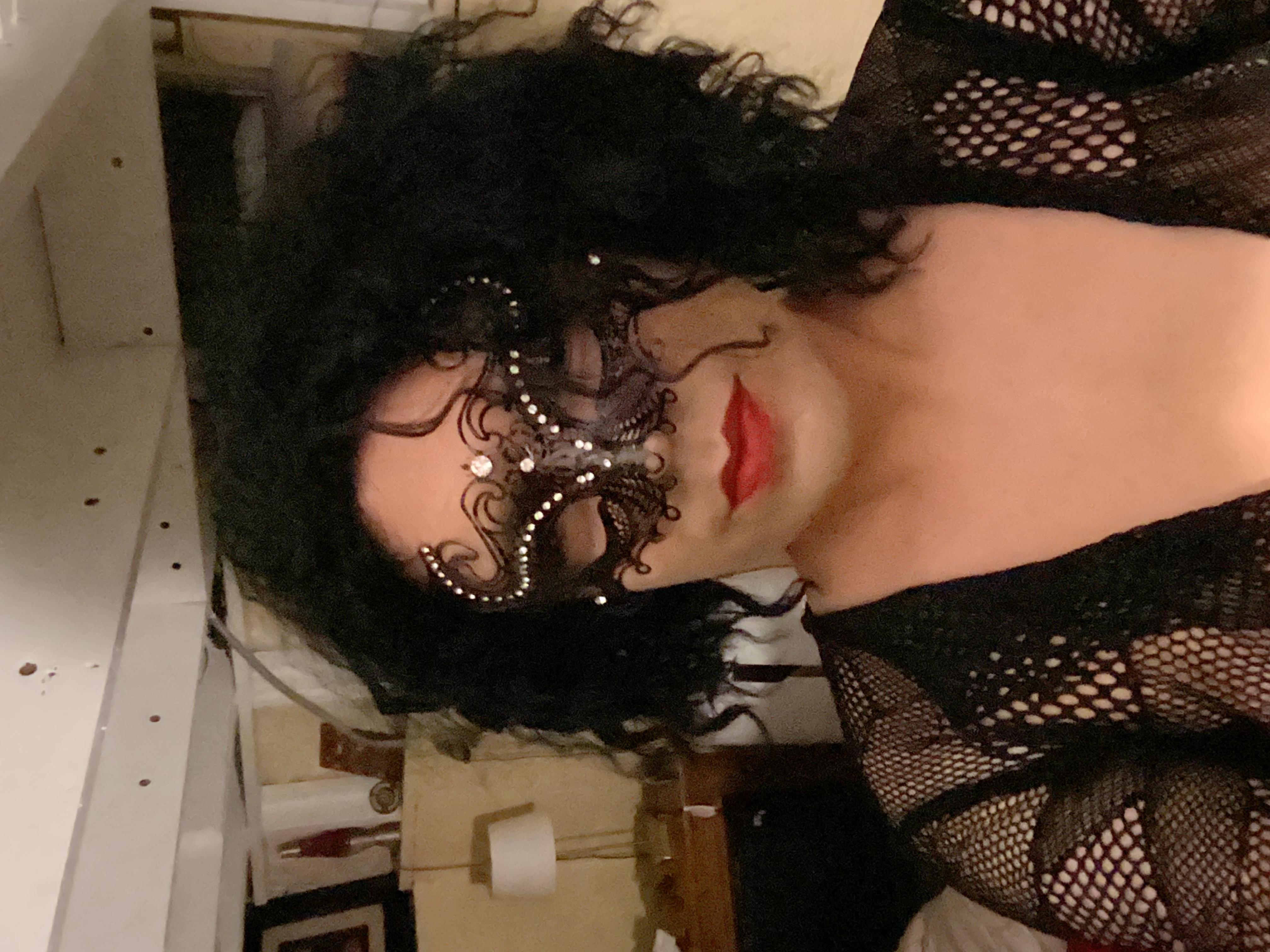 pinupgurly from United States