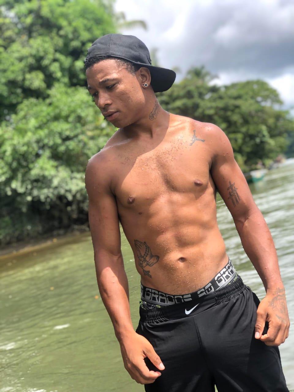 rivaldo_ramos from United States