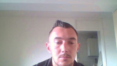 robert9995 from United Kingdom