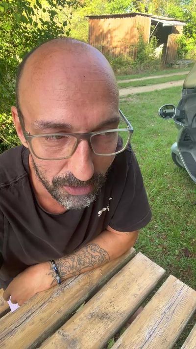 vincedu86hot from France